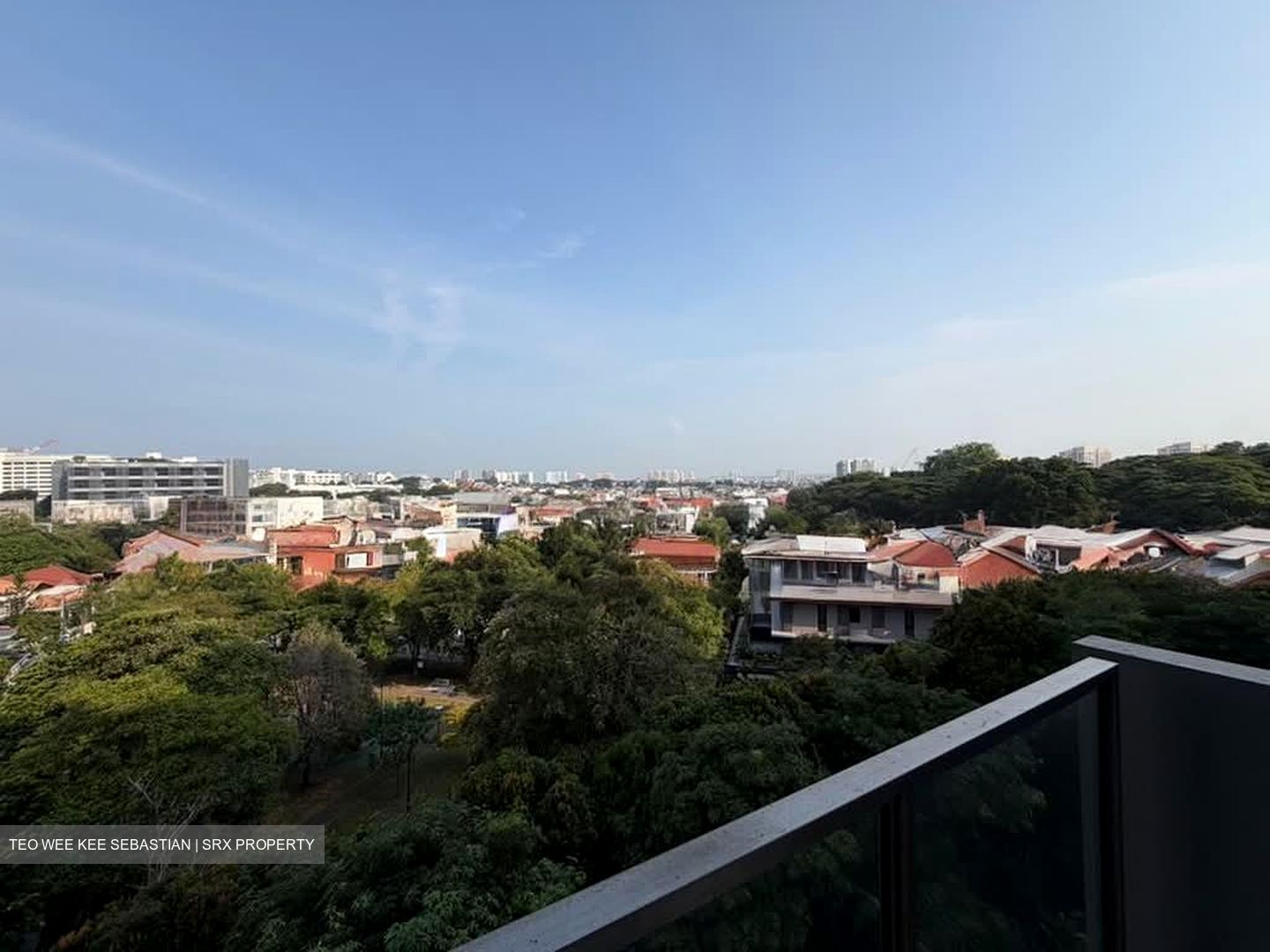 Vacanza @ East (D14), Condominium #598682071